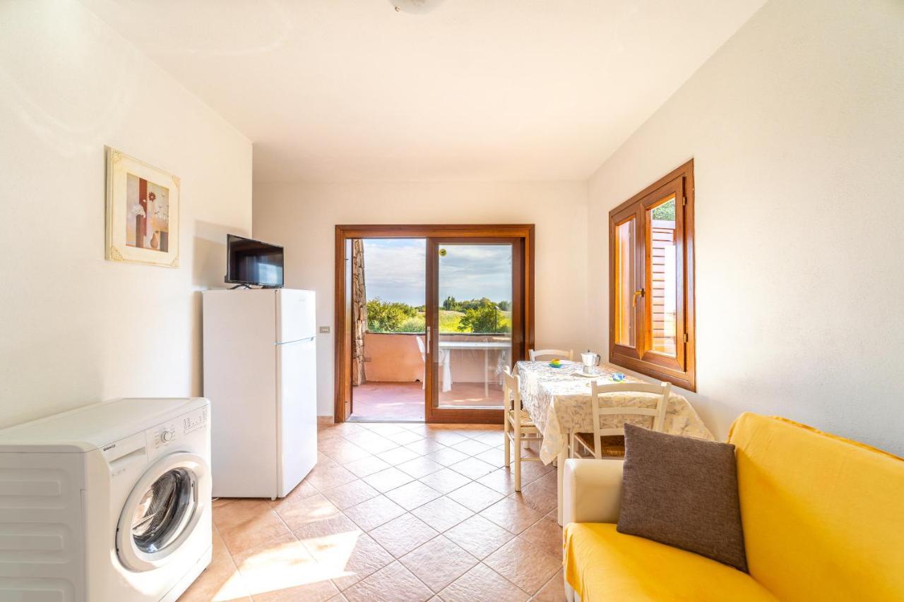 Iss Travel, Pedra Rosa 2 Bedroom Apartments With Private Terrace And Air Conditioning San Teodoro  Dış mekan fotoğraf